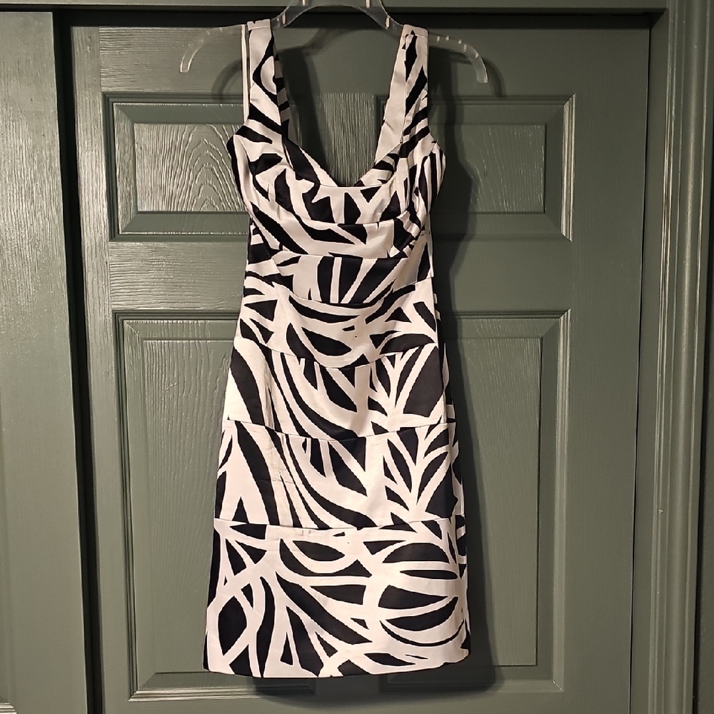 White House Black Market Black and White Leaf Print Mini Dress